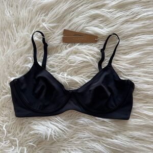 Skims Fits Everybody Unlined Demi Bra Onyx Size 34C